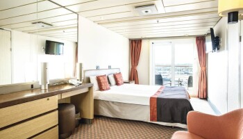 1548636425.8804_c289_Thomson Cruises Thomson Spirit Accommodation Deluxe Balcony Cabin.jpg